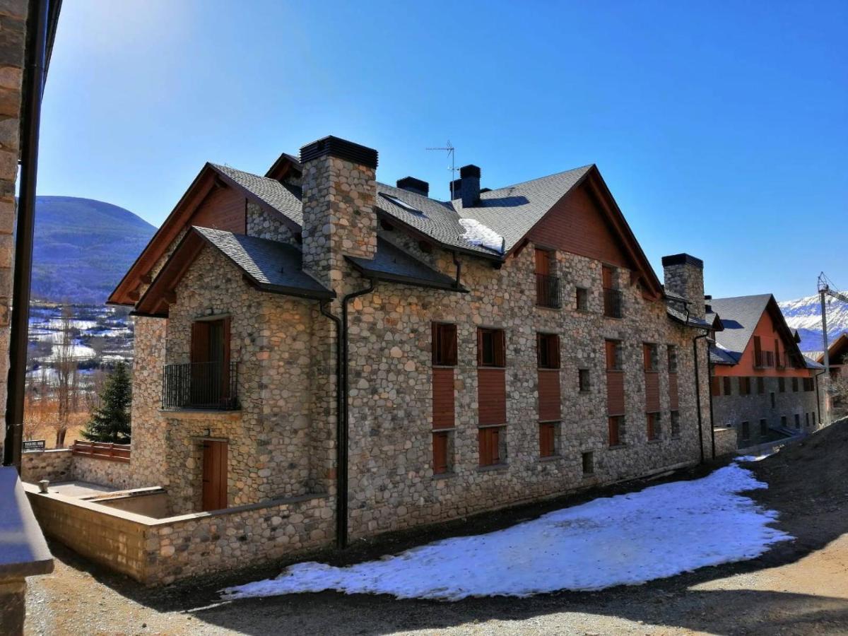 Apartment In *